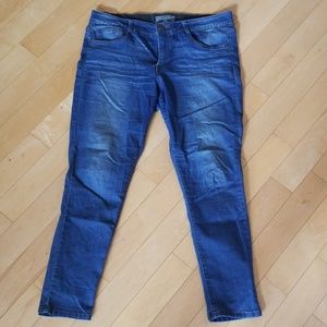 Wit & Wisdom Absolution Jeans Size 16